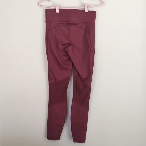 Lolë leggings with mesh panels and two pockets, unworn! XS - Picture 5 of 10